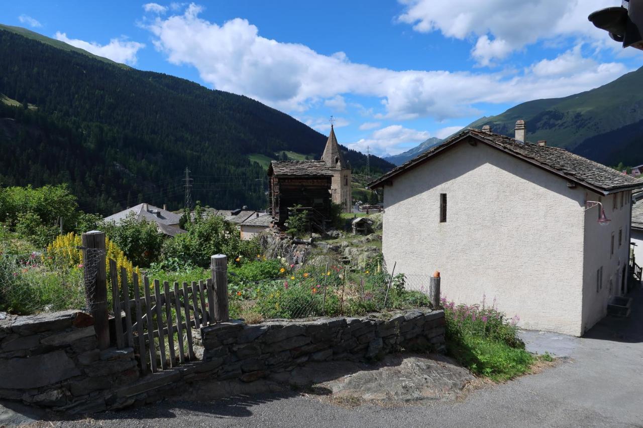 Bourg-Saint-Pierre : Le Cachet D'Antan Lejlighed Eksteriør billede